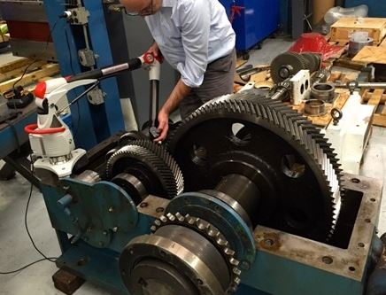 gear measuring arm