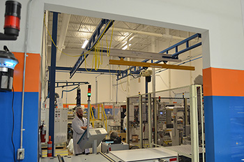 workstation crane