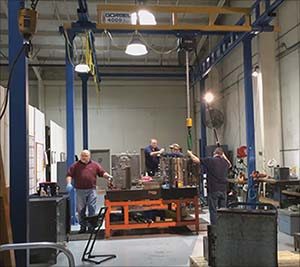 freestanding workstation crane